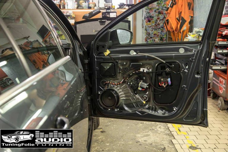 REPRODUKTORY TLMENIE ODHLUCNENIE SKODA OCTAVIA 3 GROUND ZERO STP 2582